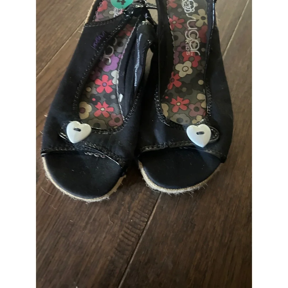 Y2K Sugar Kids Black Wedge Espadrille Sandals Heart Button Peep Toe Size 4m